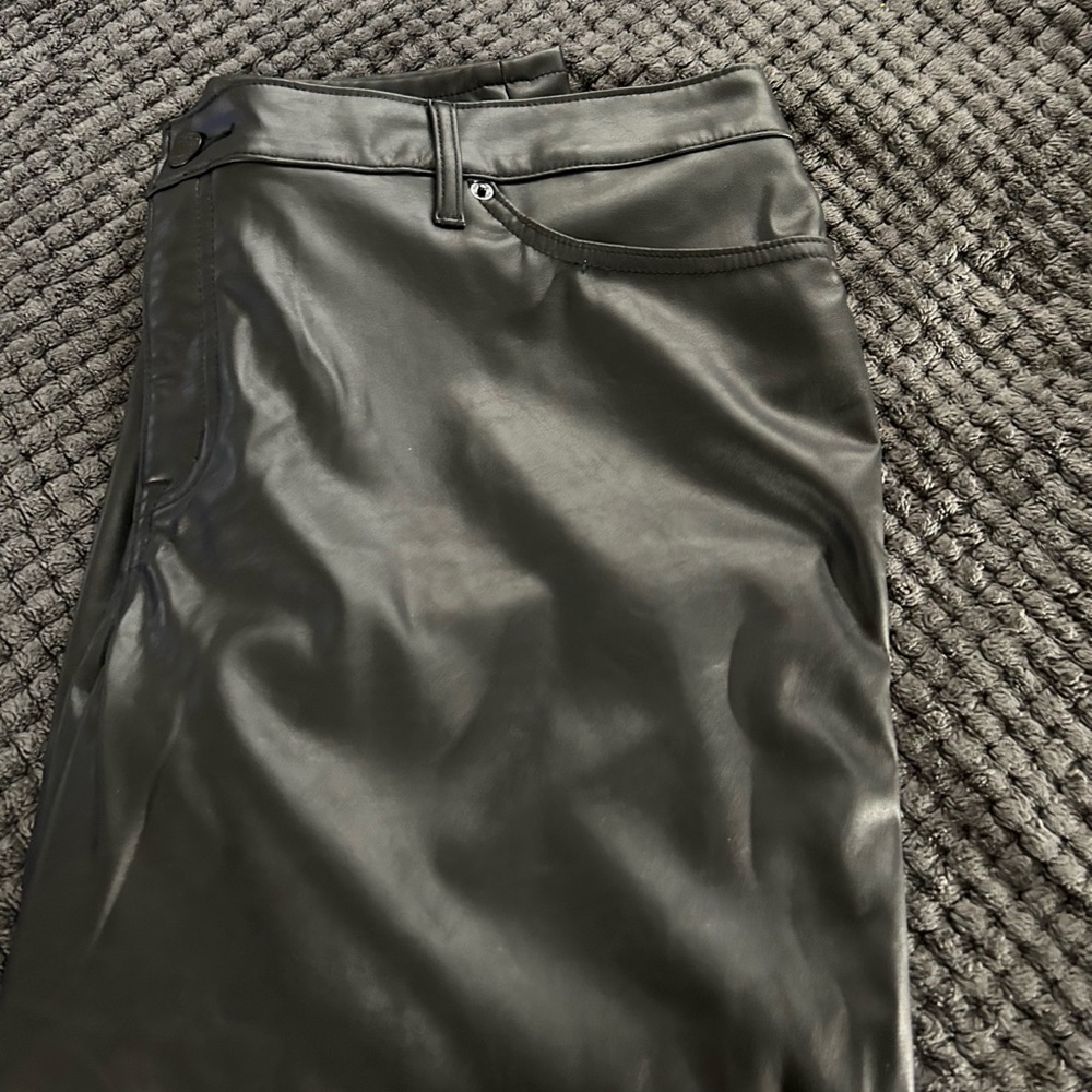 Leather Pants - Picture 3 of 5